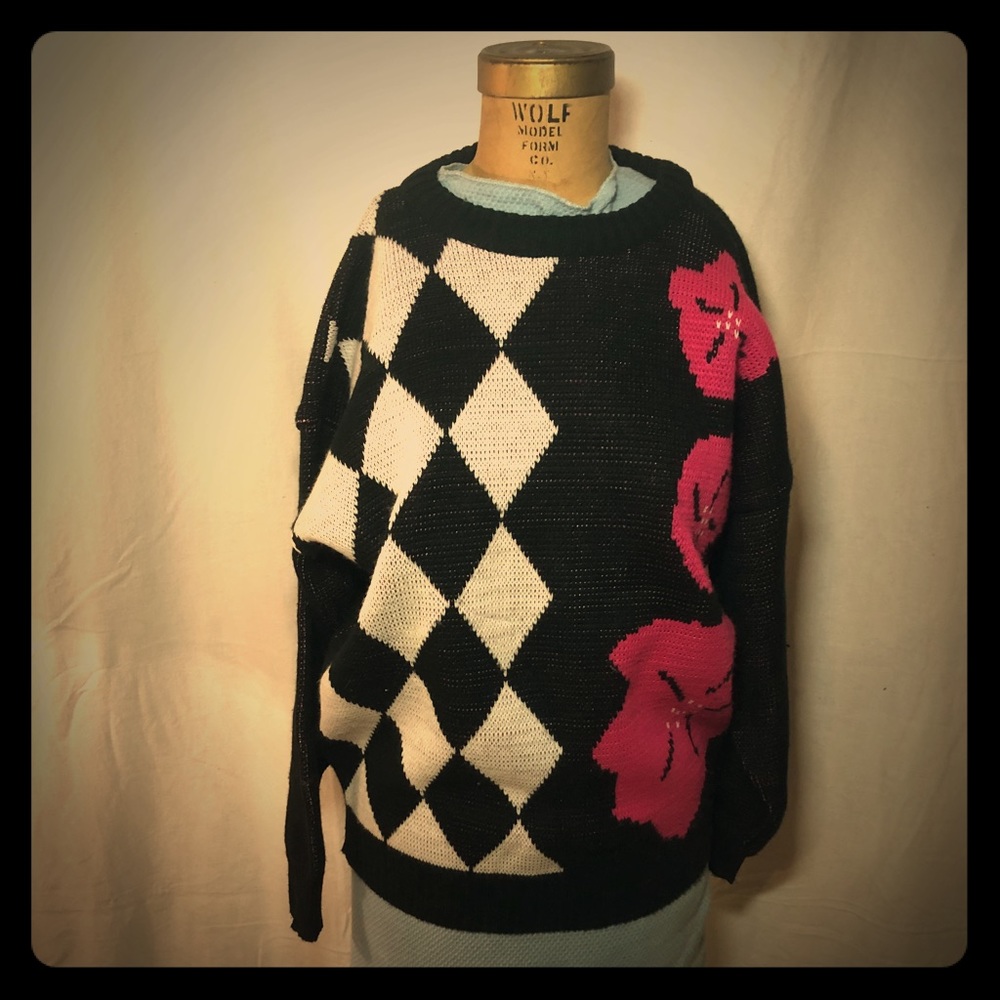 Vintage Chateau Sweater(Paris/London/New York)
